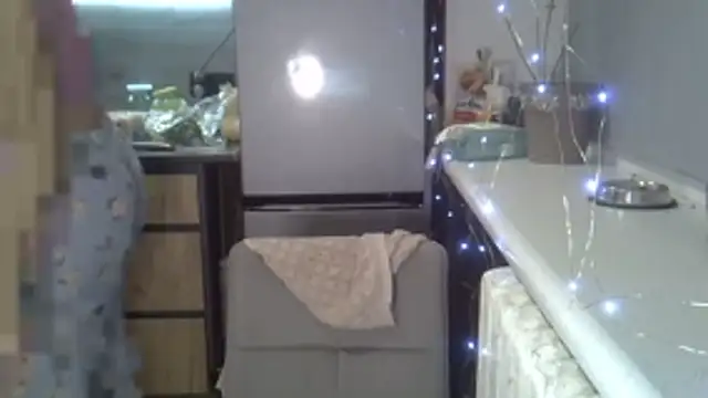 delightful_sofi's cam snapshot