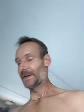 Hungwell1515 live sex cam