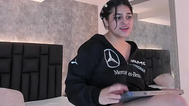 crystaldarliing's cam snapshot