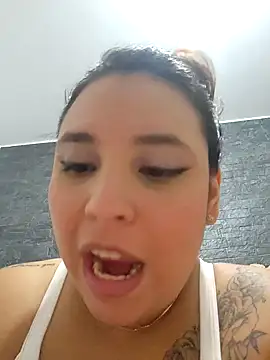 LizzRouse live sex cam