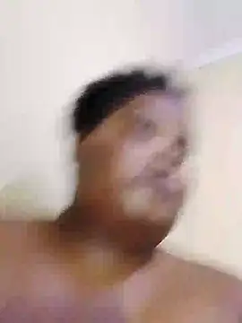 MassiveBoobsxxxx's cam snapshot