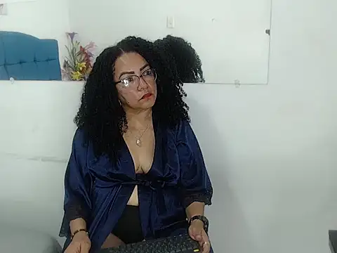 Karolayn_Giles's cam snapshot