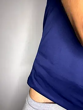 Hamza-Maroki live sex cam