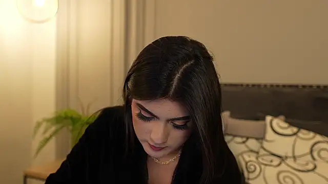 IrisBaker's cam snapshot