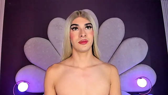 MaxiRogers live sex cam