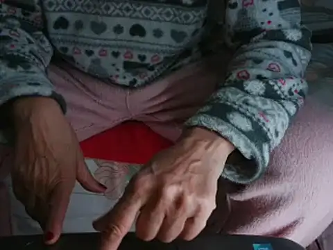 VeneRed's cam snapshot