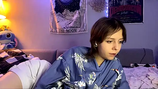 UrSweetieLuna's cam snapshot