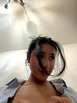 Ale_Lewis live sex cam
