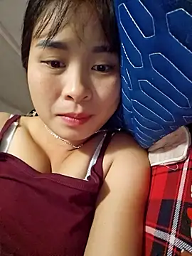 Squirrel-Pear's cam snapshot