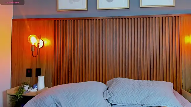 AnaRousse's cam snapshot