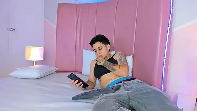 noah_wells's web cam