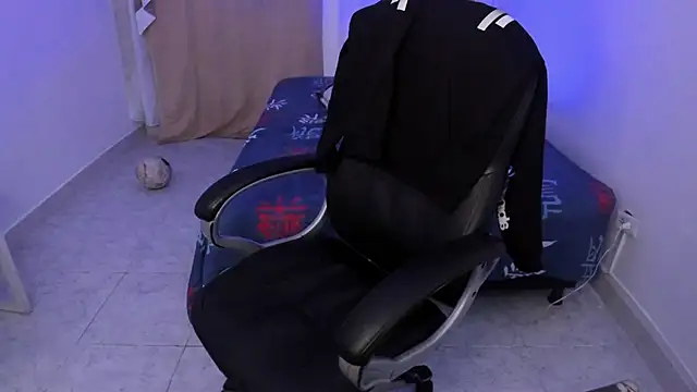 Aron_Boyy live sex cam