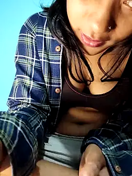 School_girl21's cam snapshot