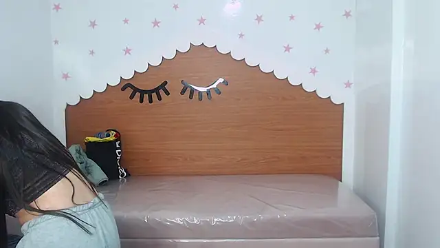 scarlett_percy_t's cam snapshot