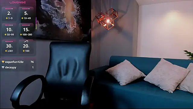 Saara_Corraless's cam snapshot