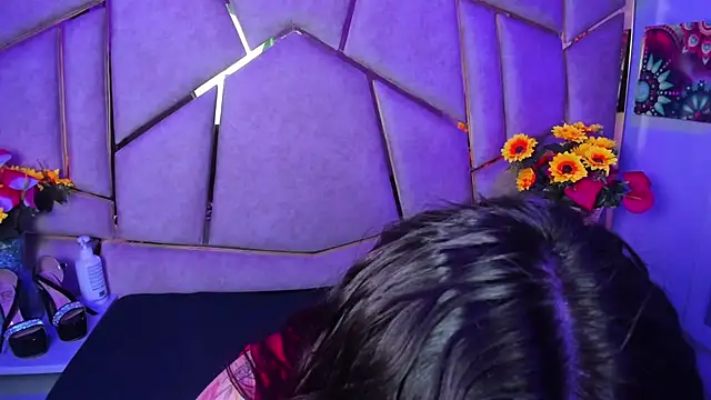 MelanyAss_'s cam snapshot