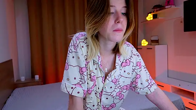 Bella_amory live sex cam