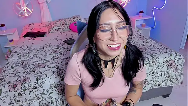 ArtemisaMoonn's cam snapshot