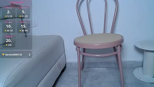 CoralReyes_IH's cam snapshot