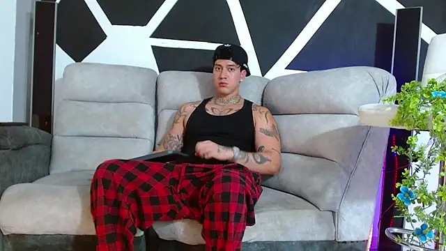 JUSTIN_FULLER1 live sex cam