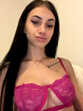 ilariea_girl's cam snapshot