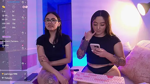 _Emma11's cam snapshot