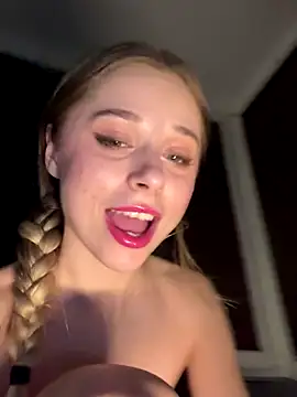 BabyAnais's cam snapshot