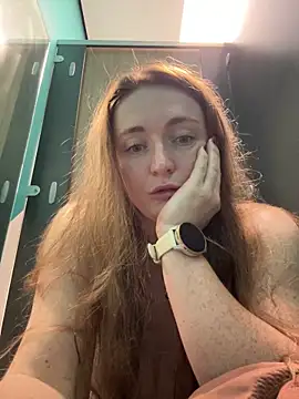 BustyBonnieUK's cam snapshot