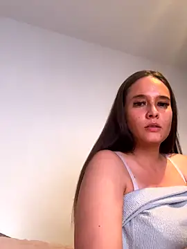 LollyLove_'s cam snapshot