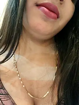 Maahhii_2's cam snapshot