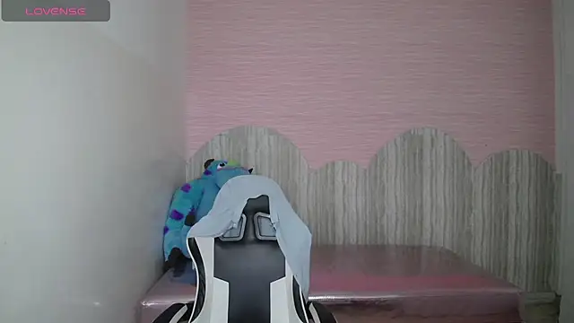 tamara_brown_t's cam snapshot