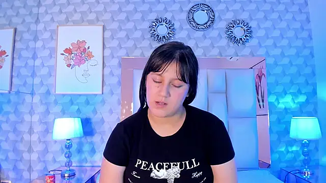 Gia_harmony's cam snapshot