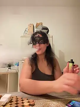 Milana_UK live sex cam