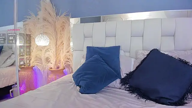 Celeste_Amber's cam snapshot