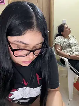 alissonfernandez_'s cam snapshot