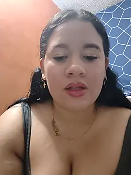 Cloe_27's cam snapshot