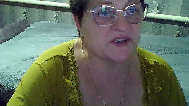 ElzaJewel's cam snapshot