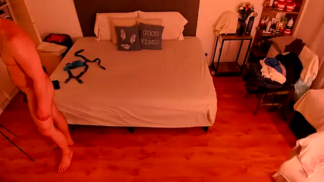 mr_almo's cam snapshot