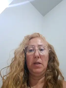 MILEIDE980 live sex cam