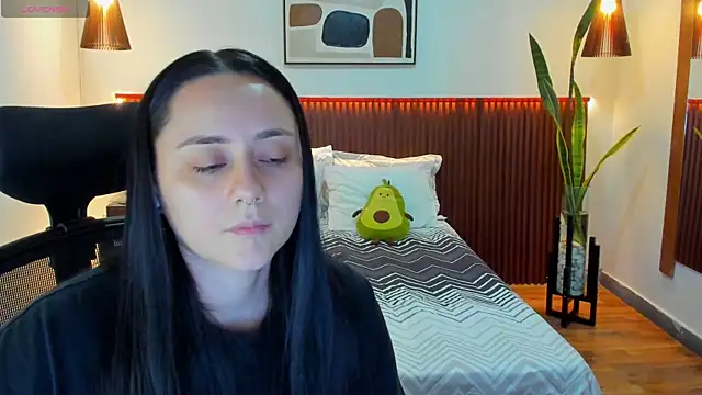 KatherineBond's cam snapshot