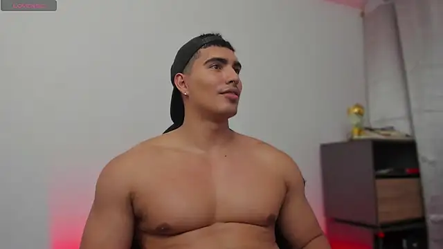 JamesGraay live sex cam