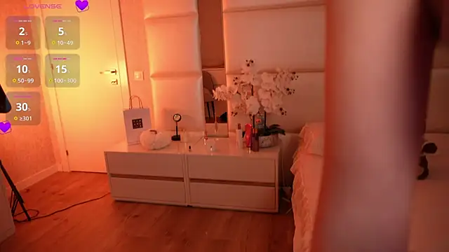 Lilly_Colins live sex cam