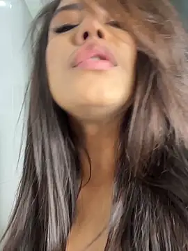 OneInAMillionXXX's cam snapshot