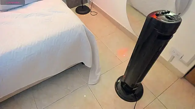 gala_montes_30's cam snapshot