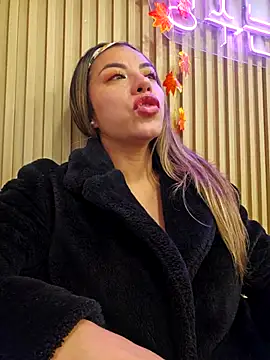 Karen_San_Miguel's cam snapshot