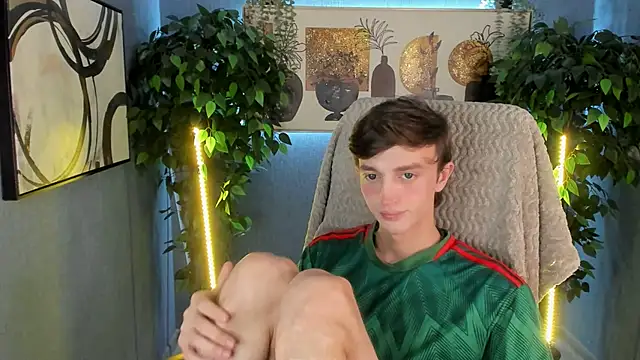 John_Weasley's cam snapshot