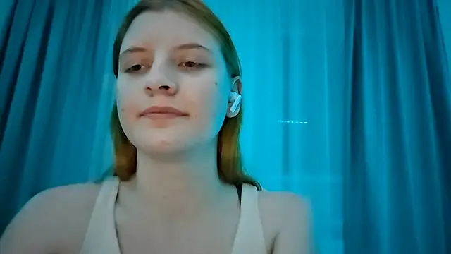 LynteriLain's cam snapshot