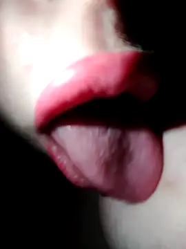 Love_you_dearr's cam snapshot