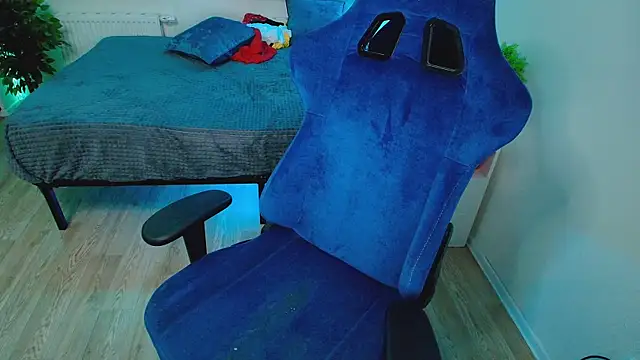 CranberryHot's cam snapshot