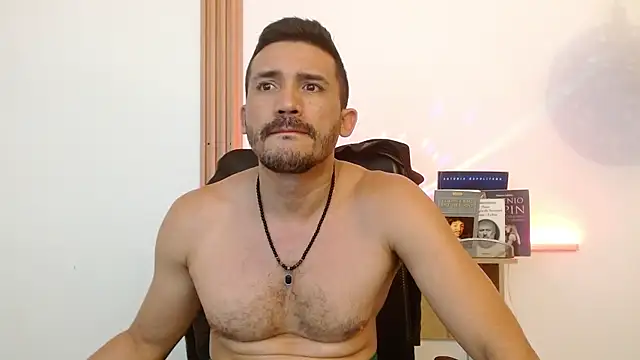 Reiko_85_'s cam snapshot